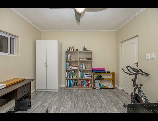 3 BEDROOM HOUSE FOR SALE IN AVONDALE